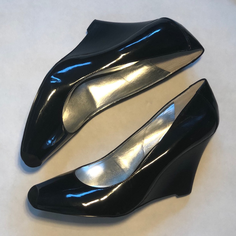 Modern take on childhood favorite.Patent Leather!